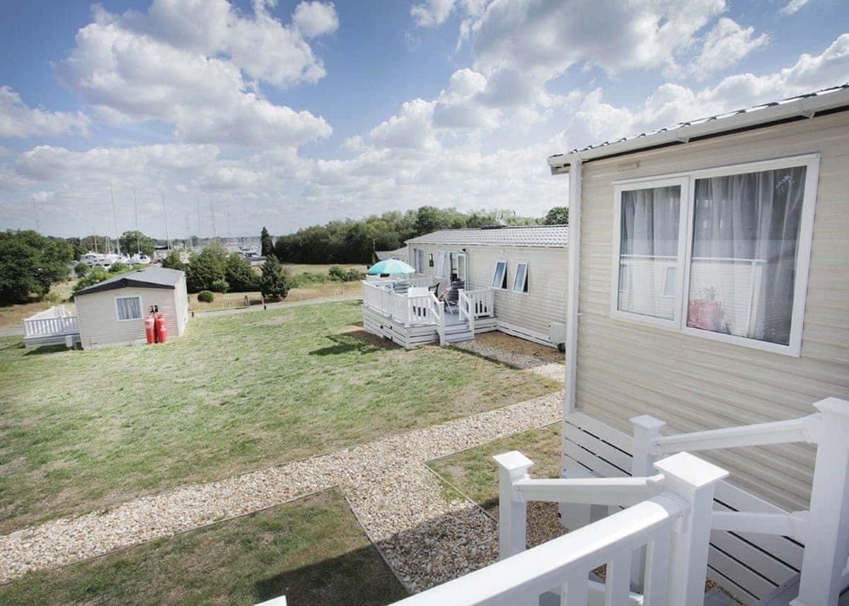 Mercury Yacht Harbour And Holiday Park Lower Swanwick Екстер'єр фото